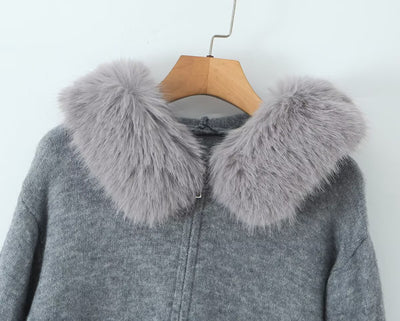 ELLA - KAPUZEN STRICKJACKE